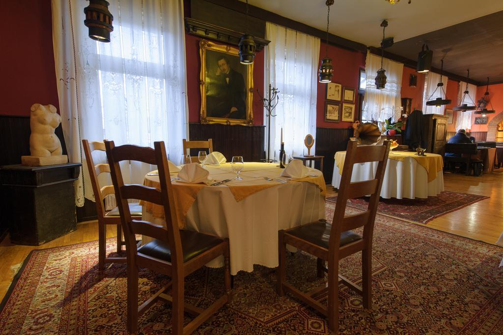 Hotel Sporn Radomlje 외부 사진
