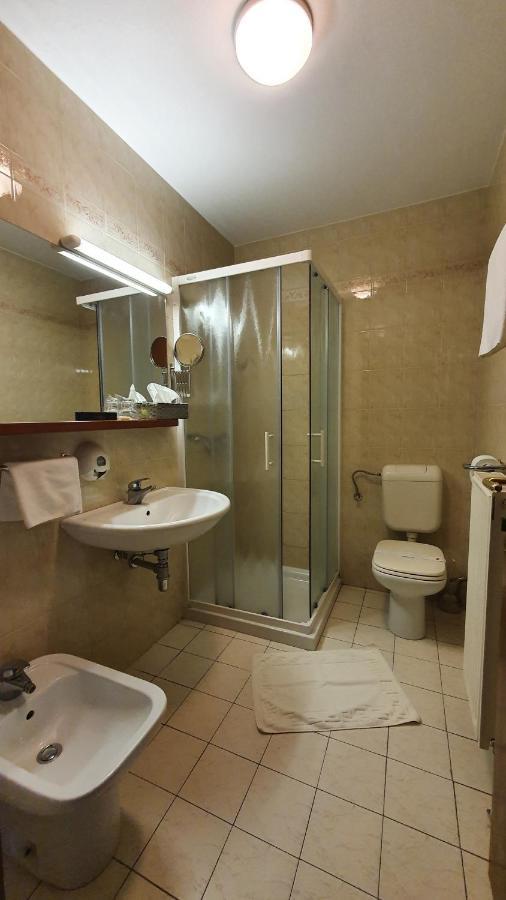 Hotel Sporn Radomlje 외부 사진
